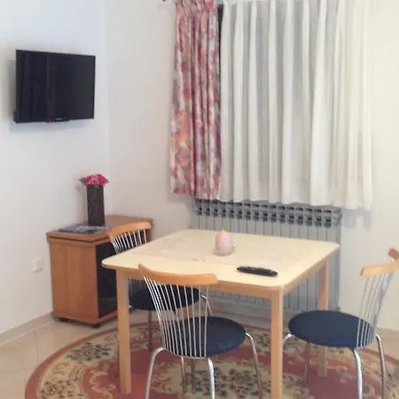 Apartment Zdrilic