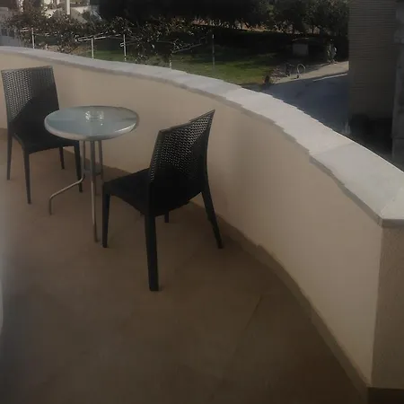 Apartment Zdrilic *
