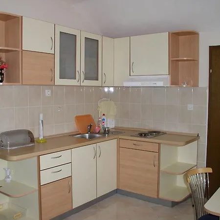 Apartment Zdrilic
